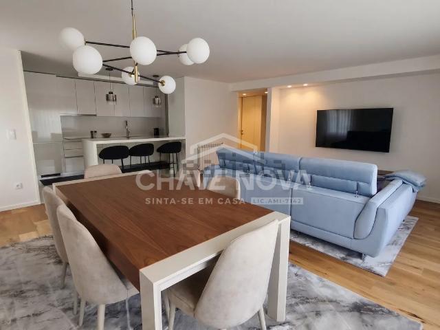 Apartamento venda em Vila Nova De Gaia, Porto