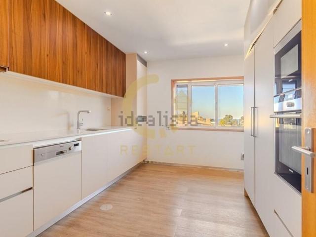 Apartamento alugar em Vila Nova De Gaia, Porto