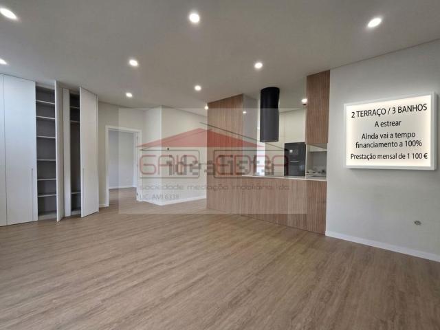 Apartamento venda em Vila Nova De Gaia, Porto
