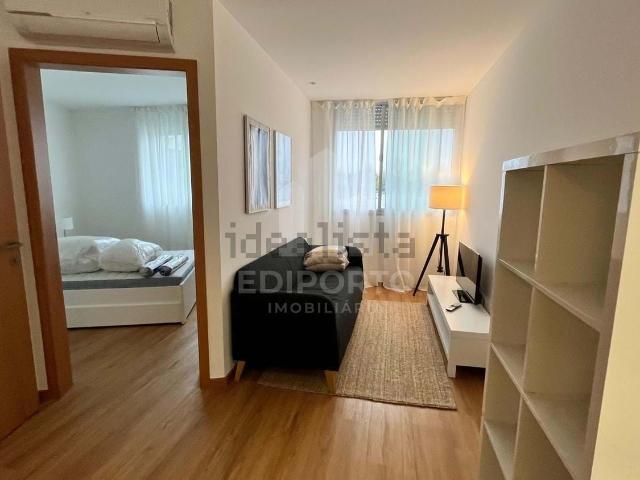 Apartamento alugar em Vila Nova De Gaia, Porto