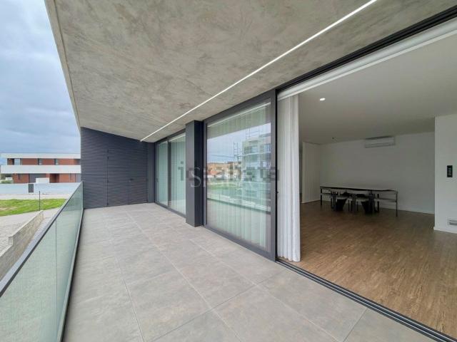 Apartamento alugar em Vila Nova De Gaia, Porto