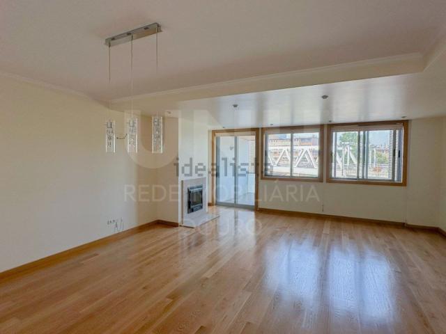 Apartamento venda em Laborim, Vila Nova de Gaia