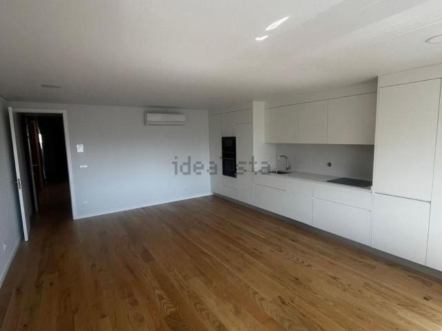 Apartamento alugar em Laborim, Vila Nova De Gaia