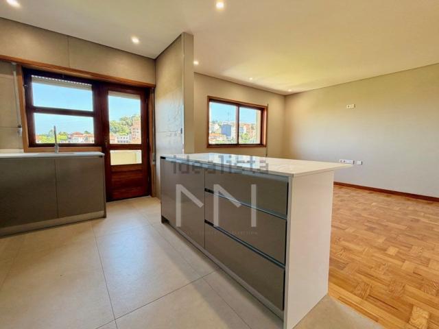 Apartamento venda em Laborim, Vila Nova de Gaia