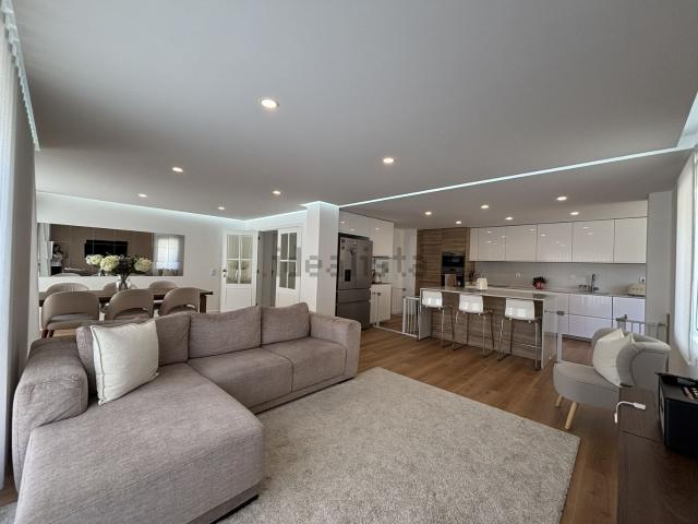 Apartamento venda em Alto das Torres, Vila Nova de Gaia