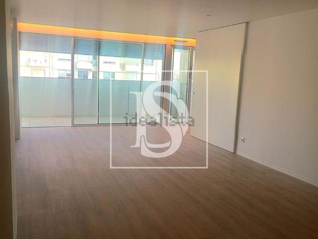 Apartamento alugar em Vila Nova De Gaia, Porto