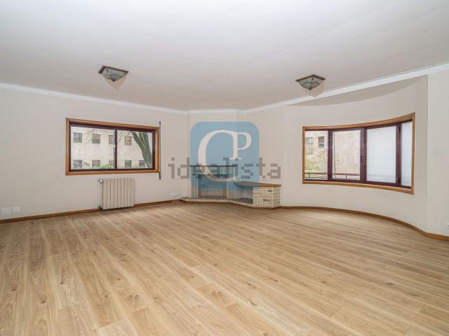 Apartamento alugar em Mafamude, Vila Nova De Gaia