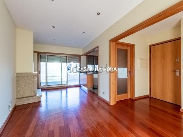 Apartamento alugar em Mafamude, Mafamude