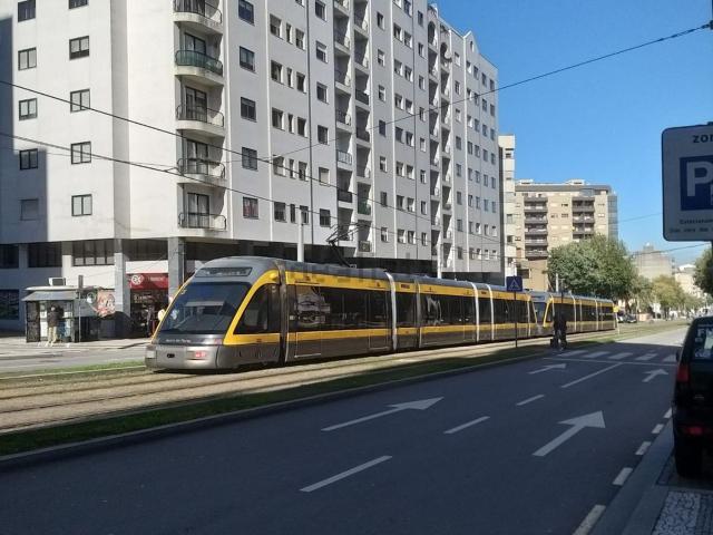 Apartamento alugar em Mafamude, Mafamude