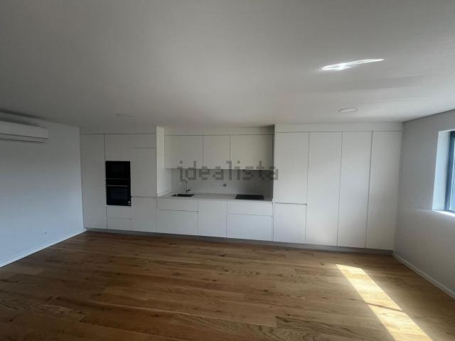 Apartamento alugar em Mafamude, Vila Nova De Gaia