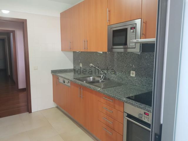 Apartamento alugar em Vila Nova De Gaia, Porto