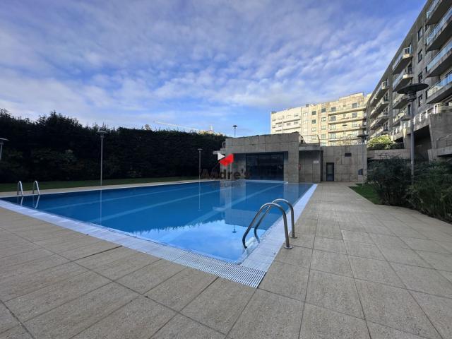 Apartamento venda em Laborim, Vila Nova De Gaia