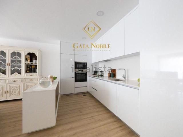 Apartamento venda em Vila Nova De Gaia, Porto