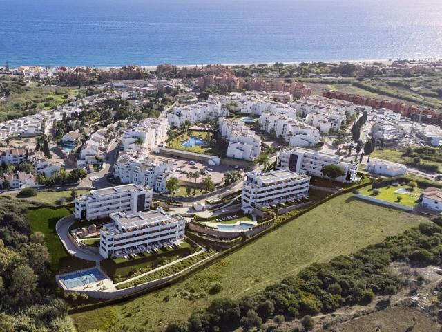 Apartamento en venta en Castillo de la Duquesa, Manilva