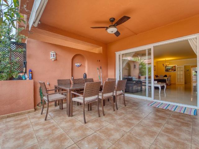 Apartamento en venta en Nueva Andalucía, Costa del Sol Occidental