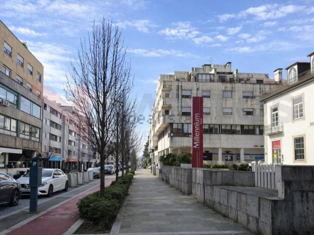 Apartamento venda em Felgueiras, Porto