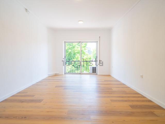 Apartamento venda em Felgueiras, Porto
