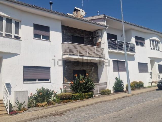 Apartamento venda em Felgueiras, Porto