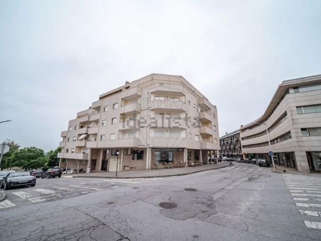 Apartamento venda em Felgueiras, Porto