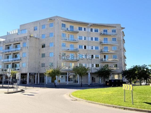 Apartamento alugar em Felgueiras, Porto