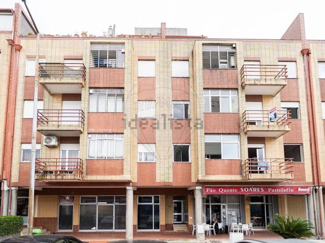 Apartamento venda em Felgueiras, Porto