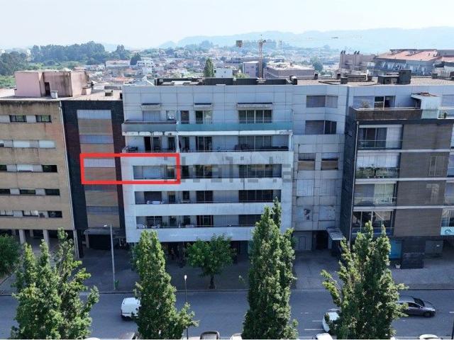 Apartamento venda em Felgueiras, Porto