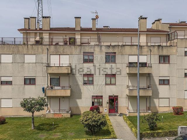 Apartamento venda em Felgueiras, Porto