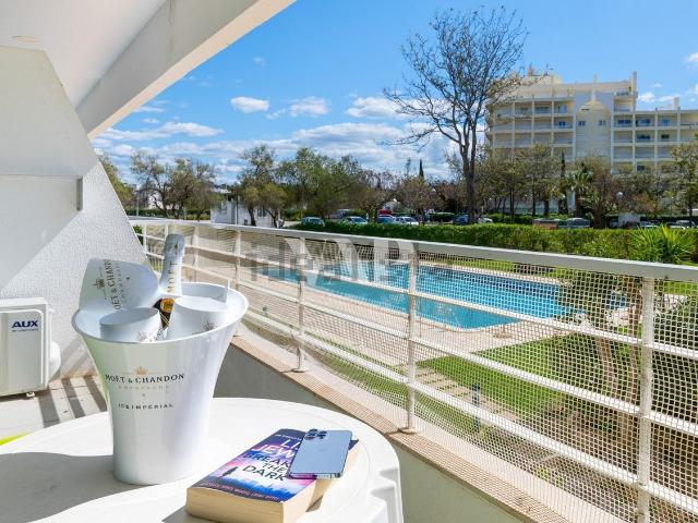 Apartamento venda em Quarteira, Vilamoura