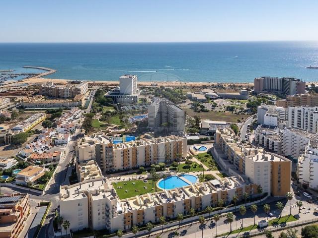 Apartamento venda em Quarteira, Loulé
