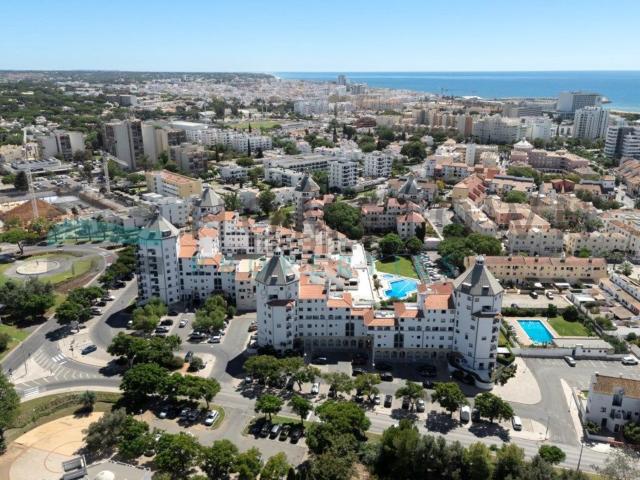Apartamento alugar em Quarteira, Loulé