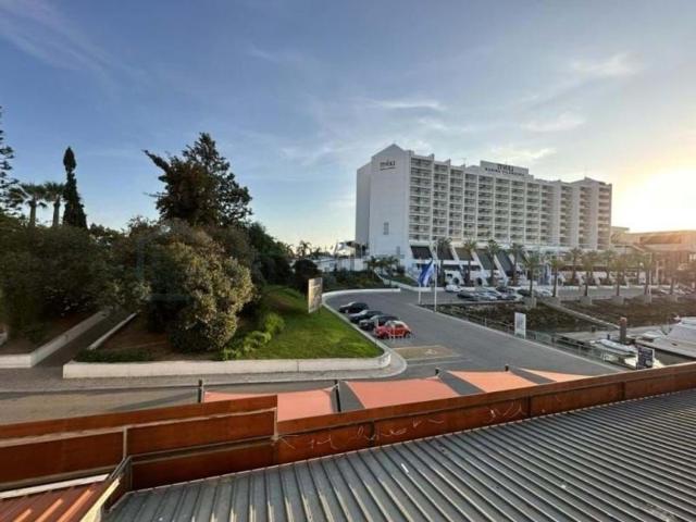 Apartamento venda em Quarteira, Vilamoura