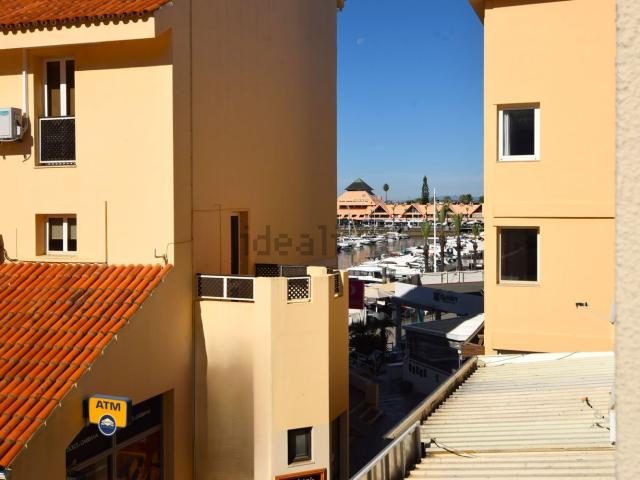 Apartamento venda em Quarteira, Vilamoura