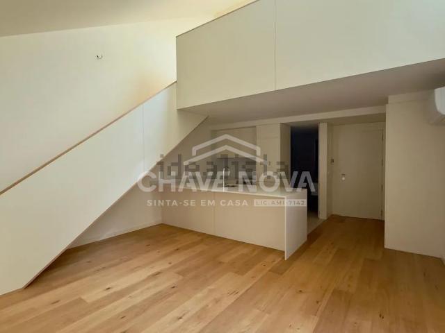 Duplex venda em Porto