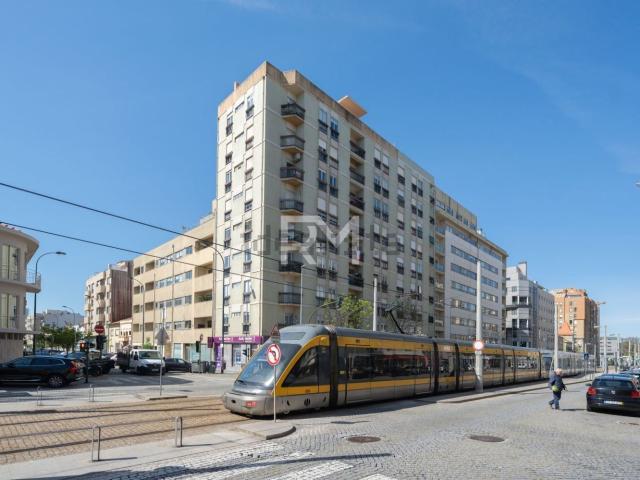 Apartamento alugar em Basílio Teles, Porto