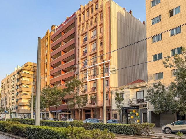 Apartamento venda em Basílio Teles, Matosinhos