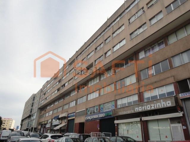 Apartamento venda em Porto