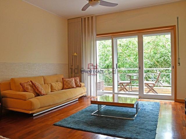 Apartamento alugar em Basílio Teles, Porto