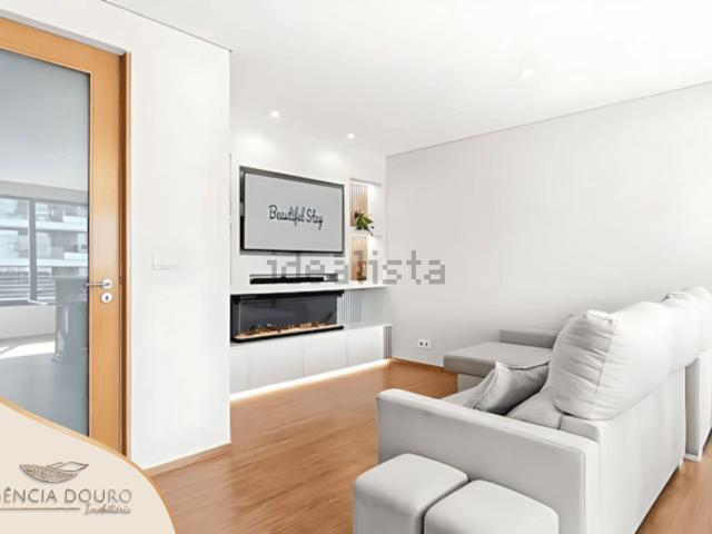 Apartamento alugar em Porto, Aldoar