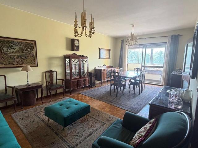 Apartamento venda em Porto