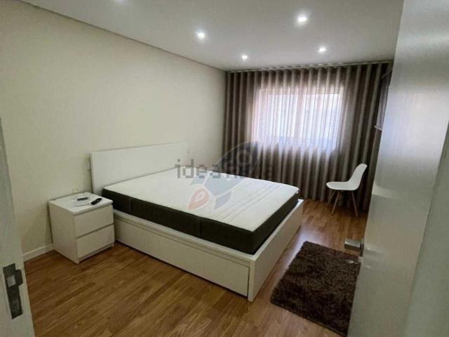 Apartamento alugar em Basílio Teles, Porto