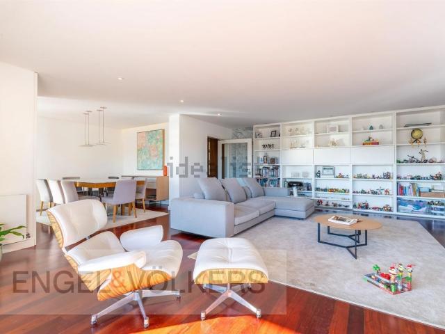 Apartamento venda em Basílio Teles, Porto