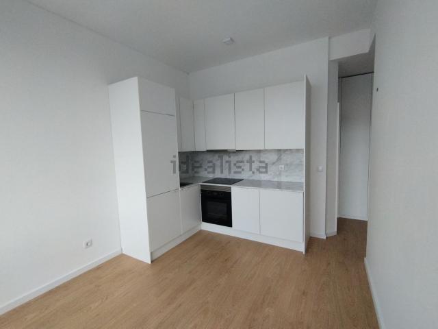 Apartamento venda em Gonçalves, Porto