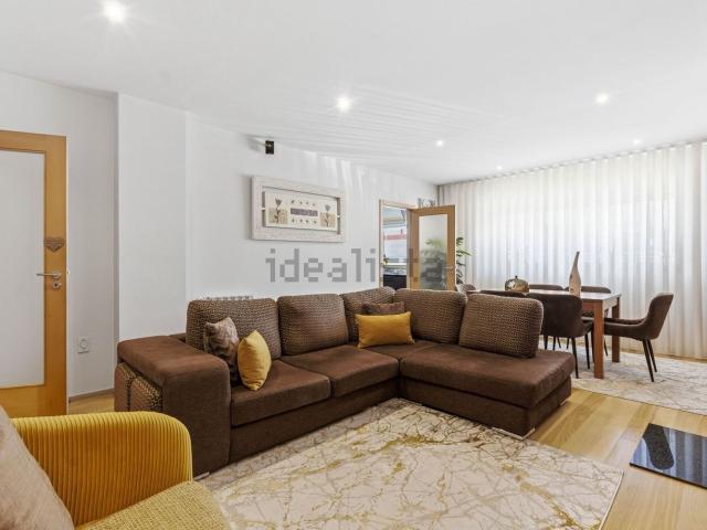 Apartamento venda em Senhor da Veiga, Braga
