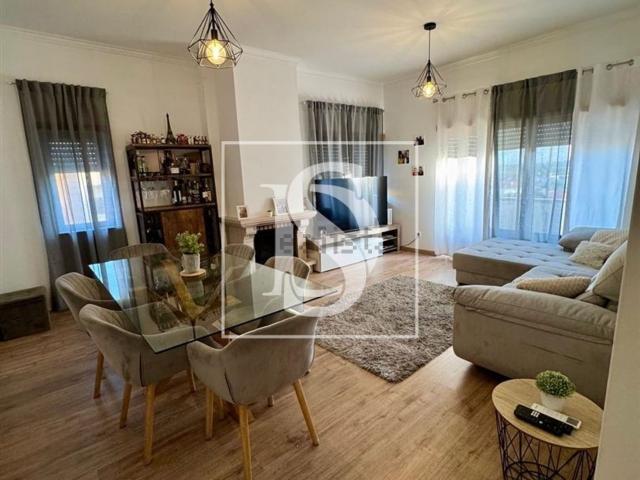 Apartamento venda em Ladeira do Pinheiro, Torres Novas