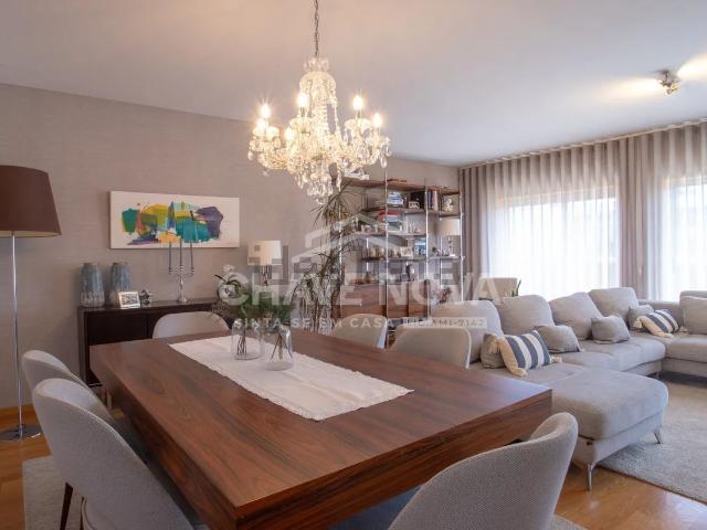 Apartamento venda em Milheirós, Porto