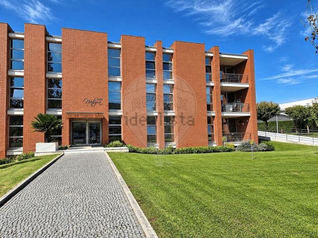 Apartamento venda em Milheirós, Porto