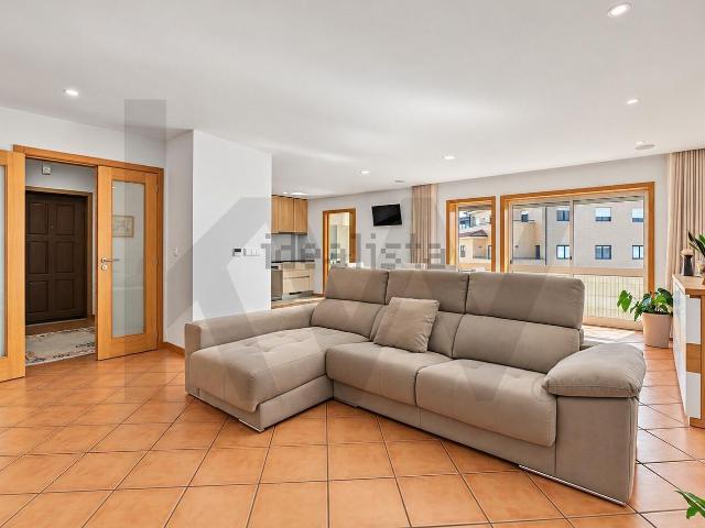 Apartamento venda em Milheirós de Poiares, Santa Maria da Feira