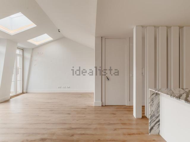 Duplex venda em Lisboa, São Bento