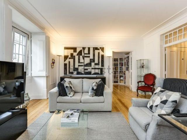 Apartamento venda em Misericórdia, Lisboa