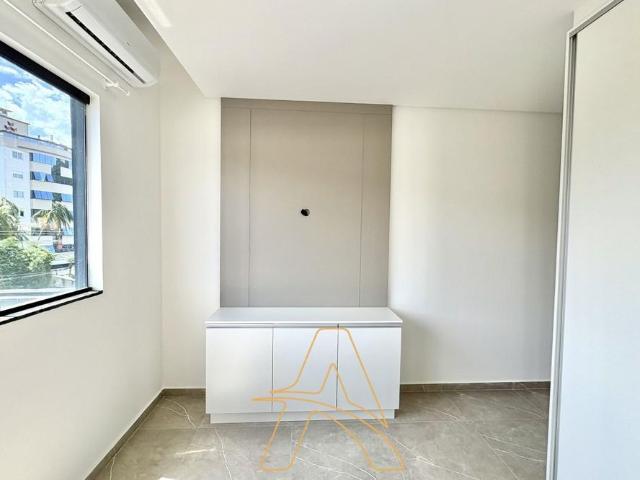 Apartamento aluguel em Região Geográfica Imediata de Florianópolis, Desterro
